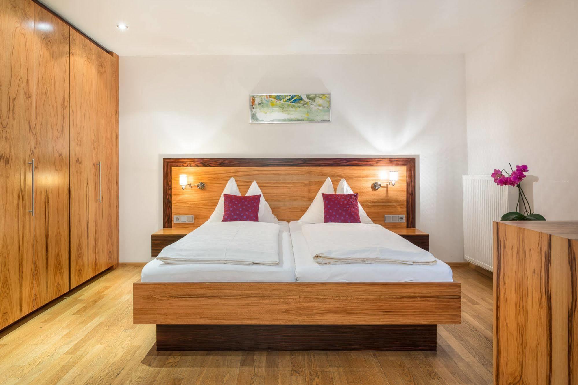 Hotel Badhaus Zell am See Esterno foto